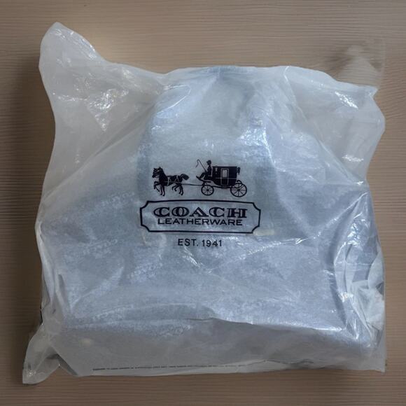 NWT Coach F25205 Taylor Alexis Leather Carryall B4 Midnight Navy - Picture 11 of 11